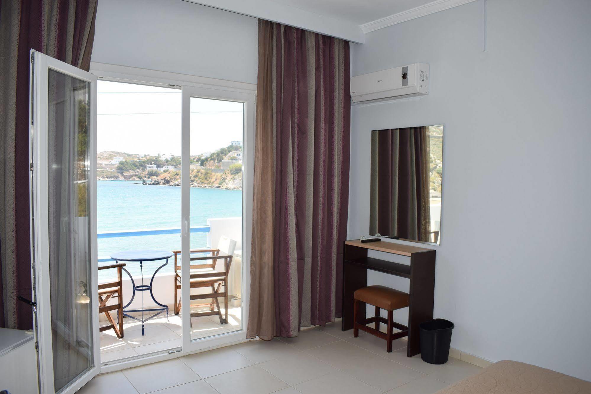 Vari Beach Hotel Zewnętrze zdjęcie