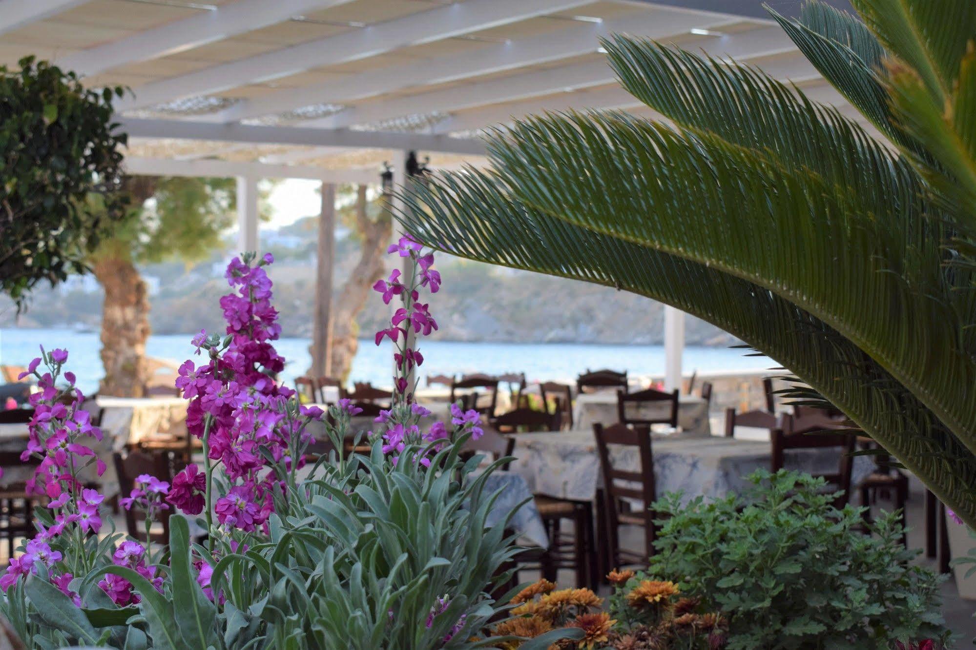 Vari Beach Hotel Zewnętrze zdjęcie